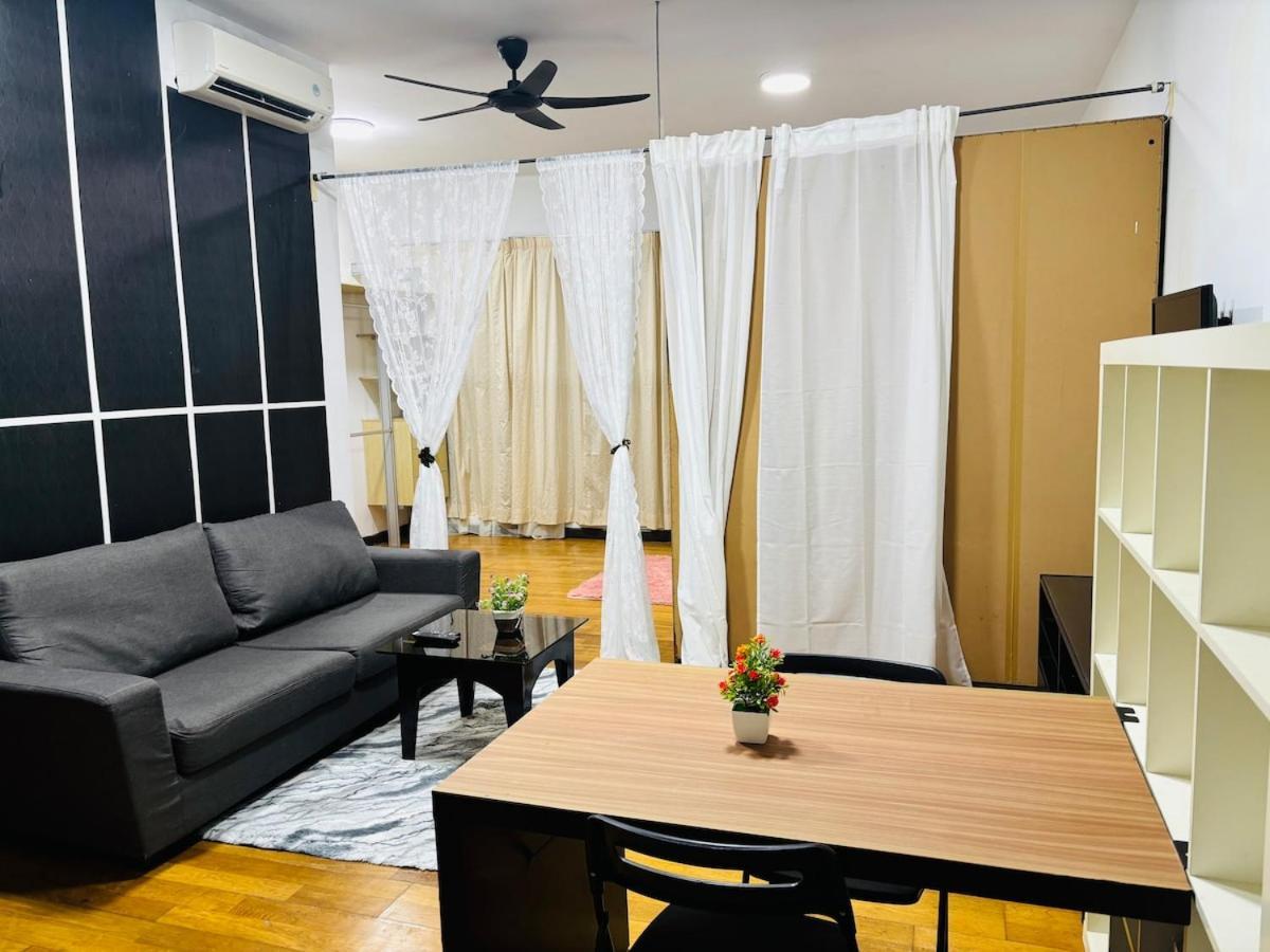 Regalia Upper View By Willow Homes Kuala Lumpur Habitación foto