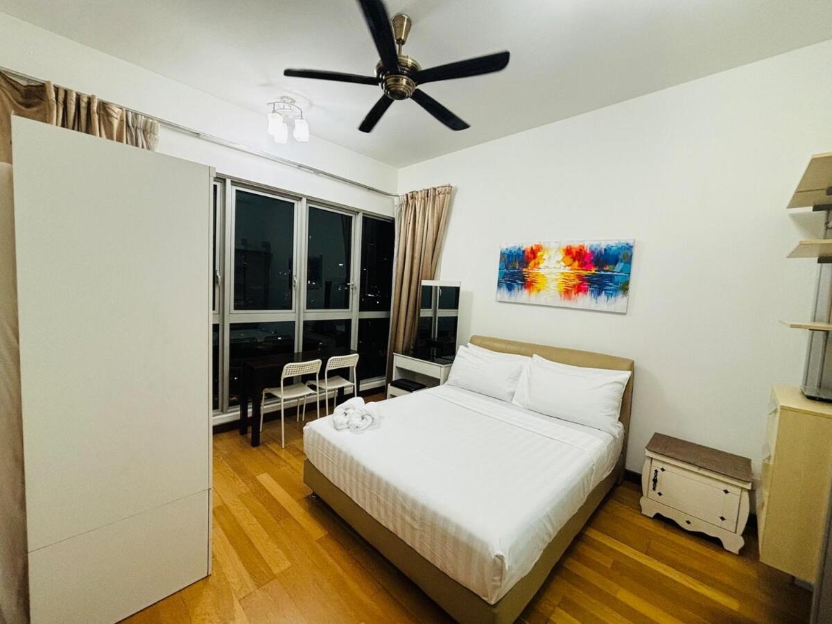 Regalia Upper View By Willow Homes Kuala Lumpur Habitación foto